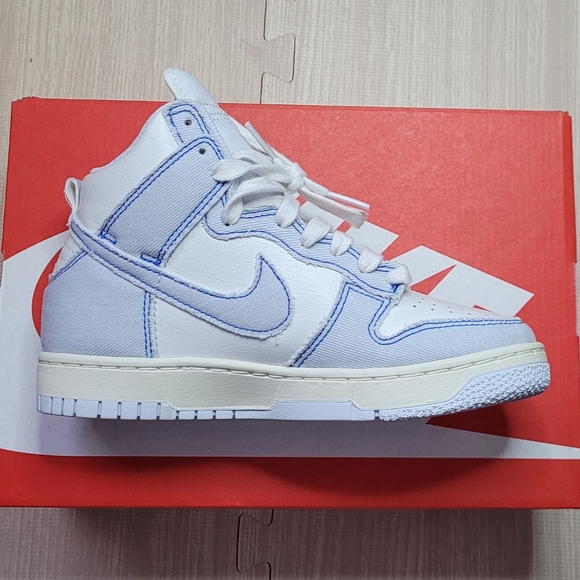 Nike Dunk Hi 1985 Denim - Picture 11 of 16